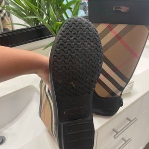 Burberry rainboos
